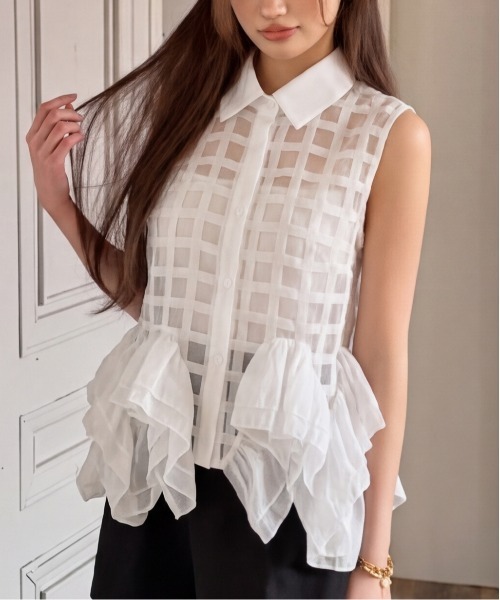 gossip!ロサンゼルス(ゴシップロサンゼルス)の「Y2K 襟付き フリルノースリーブ チェックシャツ(Tシャツ/カットソー・レディース・ホワイト・M)」の3枚目の写真