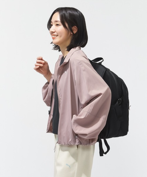 PUMA（プーマ）の「【別注】プーマ PUMA ESS ELEVATED パッカブル ウーブン ソリッド JKT 限定コラボ（ナイロンジャケット・レディース・ブルーグレー/サンドグレー・M/L）」の9枚目の写真
