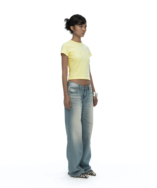 KASHIKO(カシコ)の「Embossed Baby Tee Yellow(Tシャツ/カットソー・レディース・その他・MEDIUM/SMALL)」の6枚目の写真