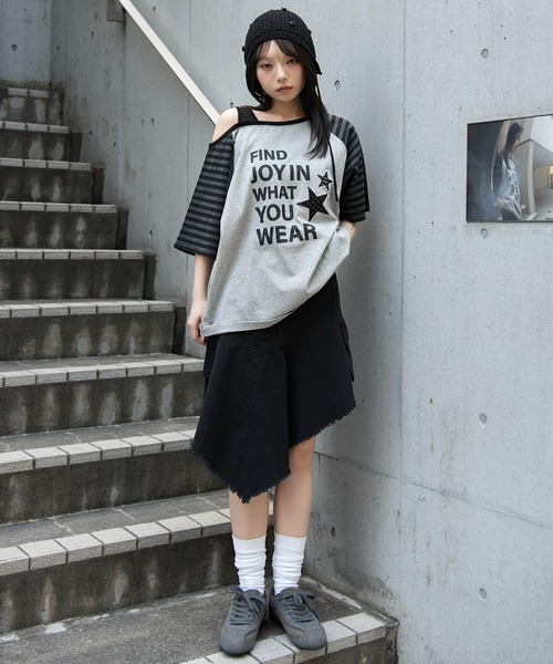 WEGO(ウィゴー)の「WEGO/【26春夏新作】タンクレイヤードワンショルビッグT(Tシャツ/カットソー・レディース・ホワイト/杢グレー/スミクロ/ホワイト系その他/その他2/その他3/その他1/その他4/その他5/その他7/その他6・FREE)」の13枚目の写真