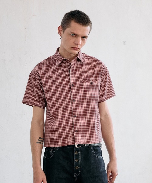 Regen Glanz(レーゲングランツ)の「cropped box fit check shirt/ クロップドボックスフィットチェックシャツ(シャツ/ブラウス・メンズ・ネイビー/ライトホワイト/レッド/ブラック・LARGE/SMALL/MEDIUM)」の17枚目の写真