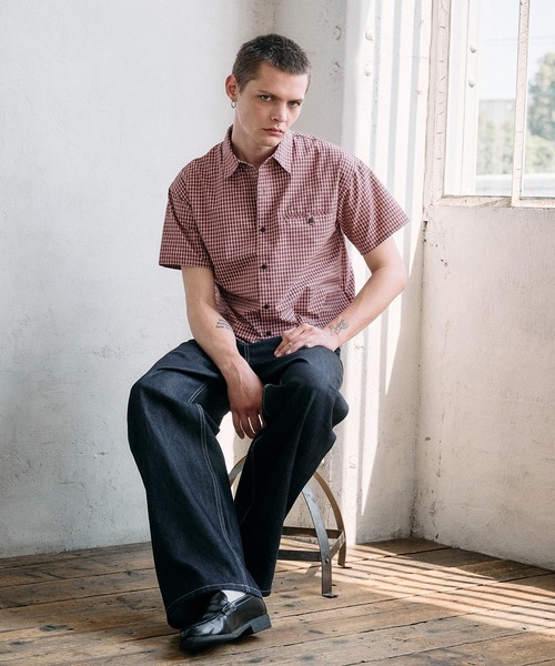Regen Glanz(レーゲングランツ)の「cropped box fit check shirt/ クロップドボックスフィットチェックシャツ(シャツ/ブラウス・メンズ・ネイビー/ライトホワイト/レッド/ブラック・LARGE/SMALL/MEDIUM)」の10枚目の写真