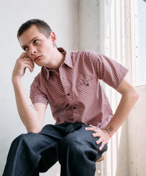 Regen Glanz(レーゲングランツ)の「cropped box fit check shirt/ クロップドボックスフィットチェックシャツ(シャツ/ブラウス・メンズ・ネイビー/ライトホワイト/レッド/ブラック・LARGE/SMALL/MEDIUM)」の8枚目の写真