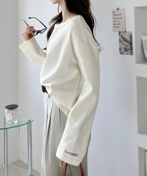 umune(ウムネ)の「ダンボールニット プルオーバー ボートネック ロンT クルーネック カットソー トップス 無地 きれいめ 上品 春秋(Tシャツ/カットソー・レディース・スモークピンク/ブラック/アイボリー・FREE)」の7枚目の写真