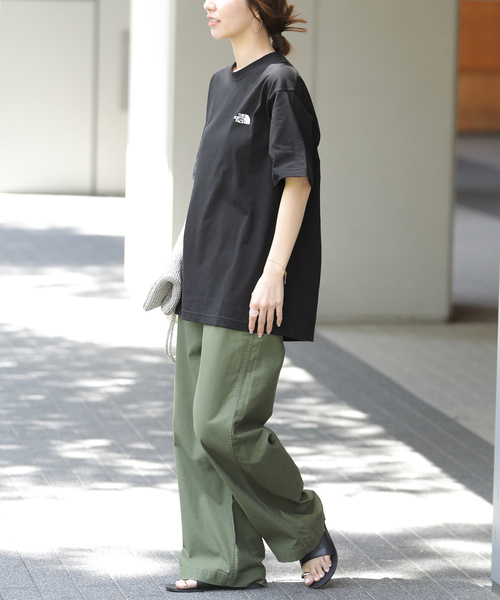 THE NORTH FACE(ザノースフェイス)の「《WEB限定》【THE NORTH FACE/ ザノースフェイス】S/S FD Globe Grid Cotton:Tシャツ(Tシャツ/カットソー・レディース・ブラック/チャコールグレー/ネイビー/ホワイト・MEDIUM)」の6枚目の写真