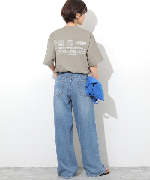 THE NORTH FACE(ザノースフェイス)の「《WEB限定》【THE NORTH FACE/ ザノースフェイス】S/S FD Globe Grid Cotton:Tシャツ(Tシャツ/カットソー・レディース・ブラック/チャコールグレー/ネイビー/ホワイト・MEDIUM)」の16枚目の写真