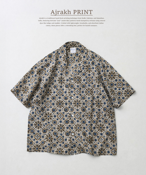 JOURNAL STANDARD relume(ジャーナルスタンダード レリューム)の「bunai / ブナイ 別注 アジュラク プリント オープンカラー半袖シャツ(シャツ/ブラウス・メンズ・アイボリー/ブラック/ネイビー/レッド・LARGE/MEDIUM)」の2枚目の写真