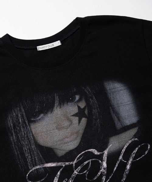 FANCY CLUB(ファンシークラブ)の「A'GEM/9 × .kom 『FANCY CLUB/ファンシークラブ』FCL SHADOW DOLL TEE/シャドードールTシャツ(Tシャツ/カットソー・レディース・ブラック・S/22.5㎝)」の9枚目の写真