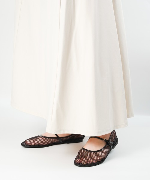 STEVE MADDEN(スティーブマデン)の「シアーメリージェーン/S.MADDEN MAGS-XS(パンプス・レディース・ブラック/ホワイト・23.5-24/23.5cm/23.0cm/22.5cm/24.5cm/24.0cm)」の1枚目の写真