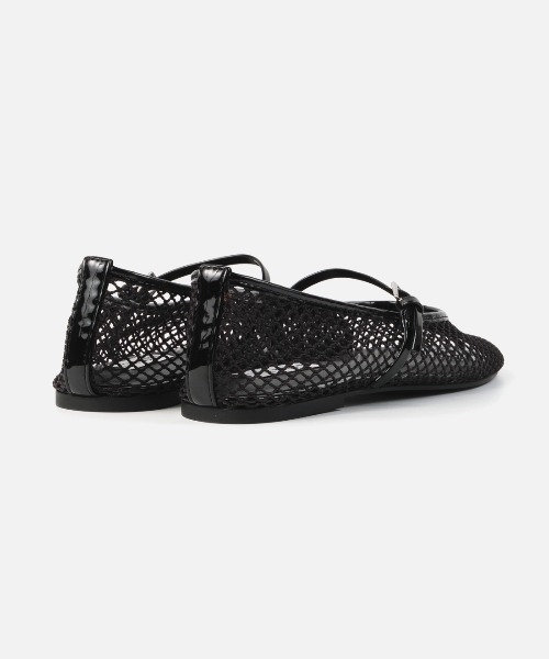 STEVE MADDEN(スティーブマデン)の「シアーメリージェーン/S.MADDEN MAGS-XS(パンプス・レディース・ブラック/ホワイト・23.5-24/23.5cm/23.0cm/22.5cm/24.5cm/24.0cm)」の16枚目の写真