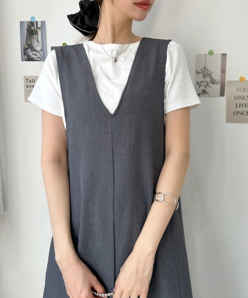 Eclat one(エクラワン)の「ゆるっと、贅沢フレア。深Vネックフロントタックワンピース(ワンピース・レディース・ベージュ/ブラック/チャコールグレー・FREE)」の21枚目の写真
