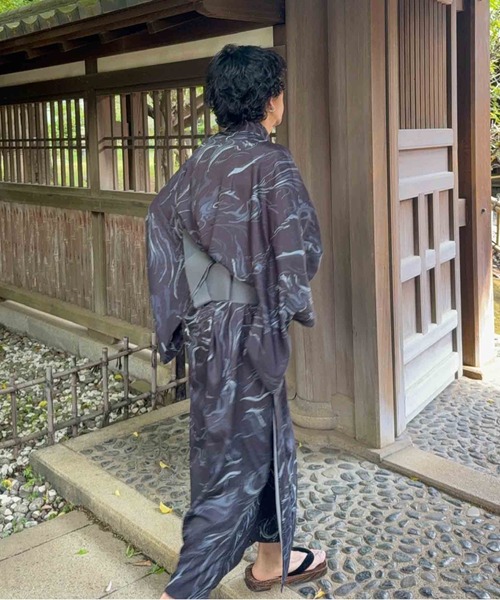 AS KNOW AS plus(アズノゥアズプラス)の「〇メンズ浴衣 3点セット 【男性浴衣・ワンタッチ角帯・下駄】(浴衣・メンズ・ブルー系/ブラック系/レッド系・FREE)」の21枚目の写真