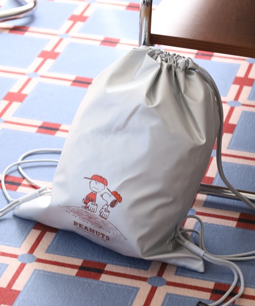 SNOOPY(スヌーピー)の「SNOOPY スヌーピー ナップサック ベースボール(バックパック/リュック・レディース・ブルー/グレー・FREE)」の12枚目の写真