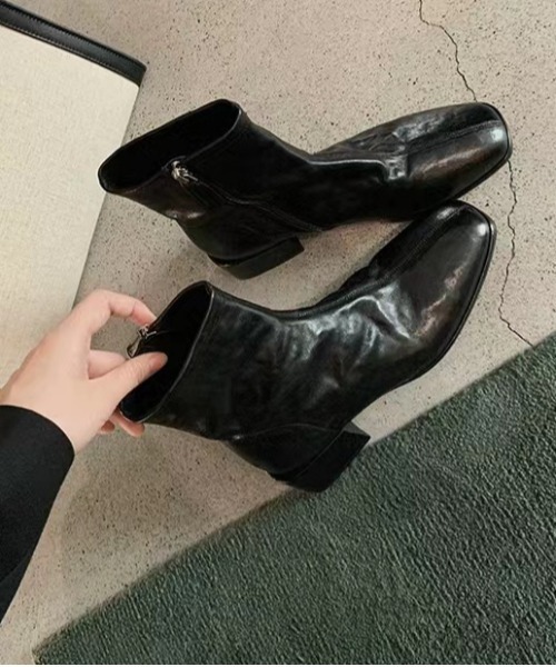 NiiNa(ニーナ)の「【NiiNa】【高品質牛革】スクエアトゥレザーブーツ(ブーツ・レディース・ブラウン・37)」の8枚目の写真