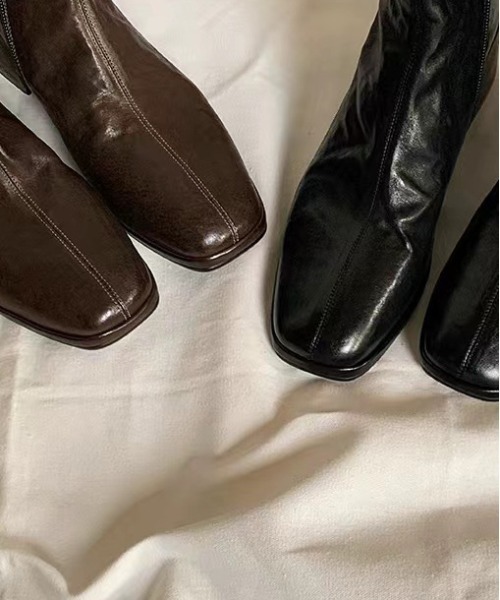 NiiNa(ニーナ)の「【NiiNa】【高品質牛革】スクエアトゥレザーブーツ(ブーツ・レディース・ブラウン・37)」の5枚目の写真