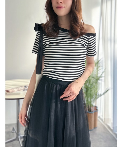 fifth(フィフス)の「ワンショルダーカットソー(Tシャツ/カットソー・レディース・ブラック×ホワイト/ブラック/ホワイト・M)」の17枚目の写真