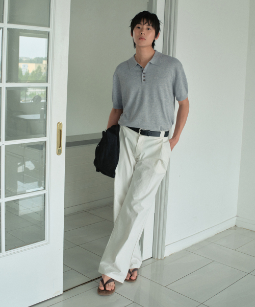 WEDNESDAY OASIS(ウェンズデーオアシス)の「ボタンカラー ハーフニット_GRAY(WC26KN50)(ニット/セーター・メンズ・ライトグレー・MEDIUM/LARGE)」の3枚目の写真