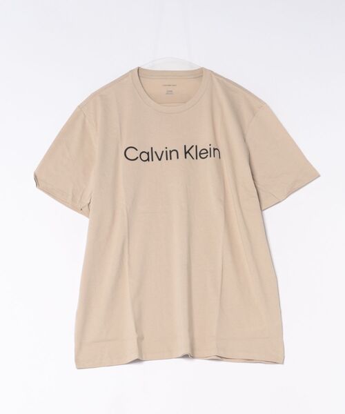 Calvin Klein(カルバン・クライン)の「CALVINKLEINロゴTシャツ(Tシャツ/カットソー・メンズ・ホワイト系その他/グリーン系その他・LARGE/MEDIUM/X-LARGE/SMALL)」の1枚目の写真