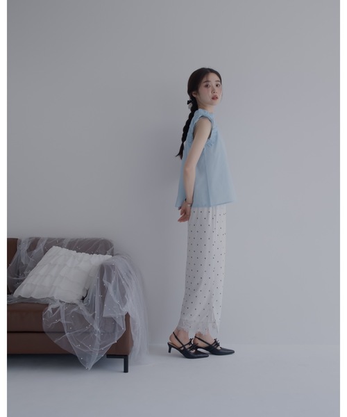 JUMELLE（ジュメロ）の「ポインテッドリボンサンダル（サンダル・レディース・ブラック/シルバー・LARGE/MEDIUM/SMALL）」の19枚目の写真