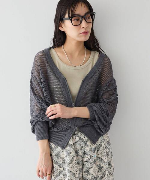 CRAFT STANDARD BOUTIQUE(クラフトスタンダードブティック)の「Vネックメッシュカーディガン(カーディガン/ボレロ・レディース・ダークグレー/グレー系その他/ライトイエロー・FREE)」の1枚目の写真