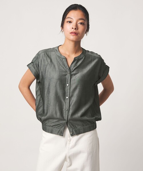 A DAY IN THE LIFE UNITED ARROWS(アデイインザライフユナイテッドアローズ)の「シャンブレー スキッパーブラウス ‐セットアップ対応‐ <A DAY IN THE LIFE>(シャツ/ブラウス・レディース・ダークグレー/オリーブ/ロイヤルブルー・FREE)」の7枚目の写真