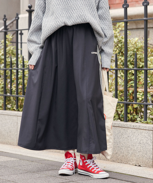CONVERSE(コンバース)の「CONVERSE / コンバース ストレッチ サイドライン ゴアードスカート(スカート・レディース・ネイビー/ブラック・M)」の5枚目の写真