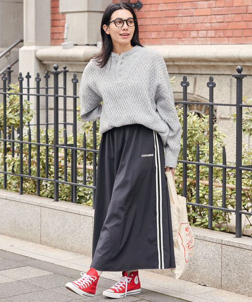 CONVERSE(コンバース)の「CONVERSE / コンバース ストレッチ サイドライン ゴアードスカート(スカート・レディース・ネイビー/ブラック・M)」の7枚目の写真