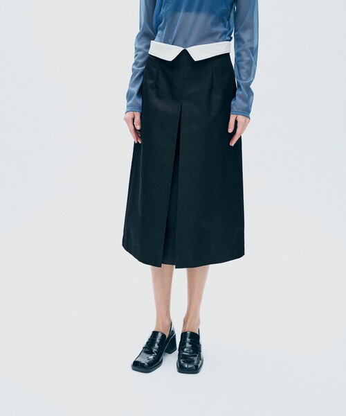 uncrave(アンクレイヴ)の「チノギャバジン Aラインスカート(スカート・レディース・ベージュ系/ホワイト系/ネイビー系・0/2/1)」の3枚目の写真