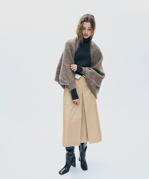 uncrave(アンクレイヴ)の「チノギャバジン Aラインスカート(スカート・レディース・ベージュ系/ホワイト系/ネイビー系・0/2/1)」の7枚目の写真
