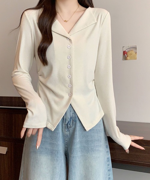 2ly2(トゥーリートゥー)の「Vネック ボタンカーディガントップス(Tシャツ/カットソー・レディース・ネイビー/ボルドー/ベージュ・FREE)」の2枚目の写真
