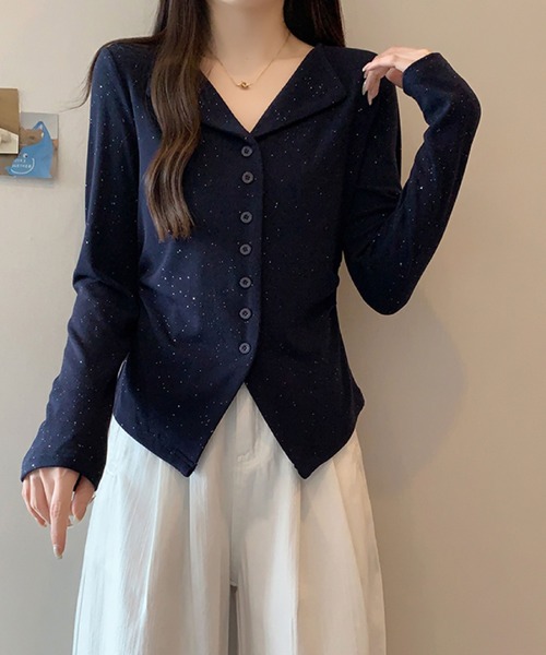 2ly2(トゥーリートゥー)の「Vネック ボタンカーディガントップス(Tシャツ/カットソー・レディース・ネイビー/ボルドー/ベージュ・FREE)」の15枚目の写真