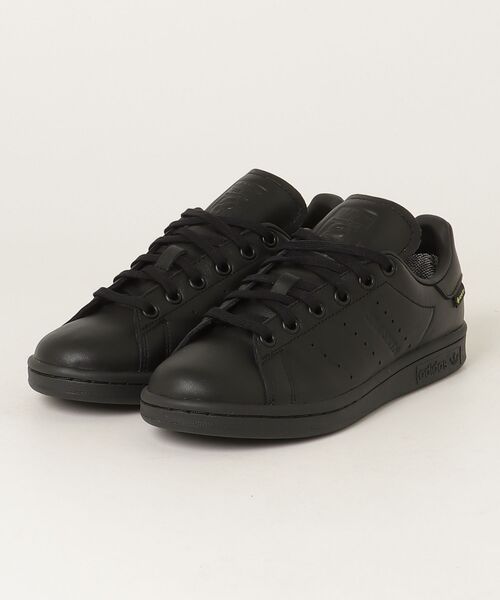 adidas(アディダス)の「adidas STAN SMITH GTX アディダス スタンスミス ゴアテックス(スニーカー・メンズ・ホワイト/ブラック・23cm/28.5cm/23.5cm/29cm/27cm/22.5cm/27.5cm/28cm/24cm/24.5cm/25cm/25.5cm/26cm/26.5cm)」の2枚目の写真