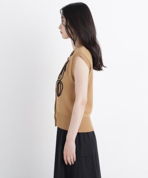 N.(N. Natural Beauty Basic)(エヌエヌナチュラルビューティーベーシック)の「テープ刺繍ベスト(ベスト・レディース・グレー系その他/ベージュ系その他・フリ-)」の18枚目の写真