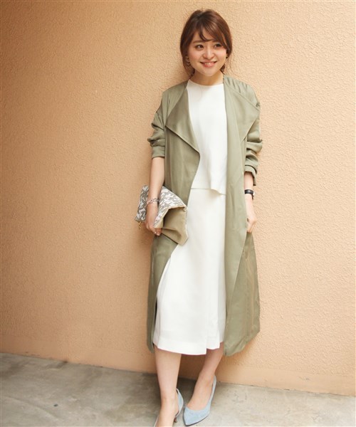 LIMITLESS LUXURY（リミットレスラグジュアリー）の「LONGガウンコート◆（その他アウター・レディース・ベージュ/ブラック/カーキ・FREE）」の3枚目の写真