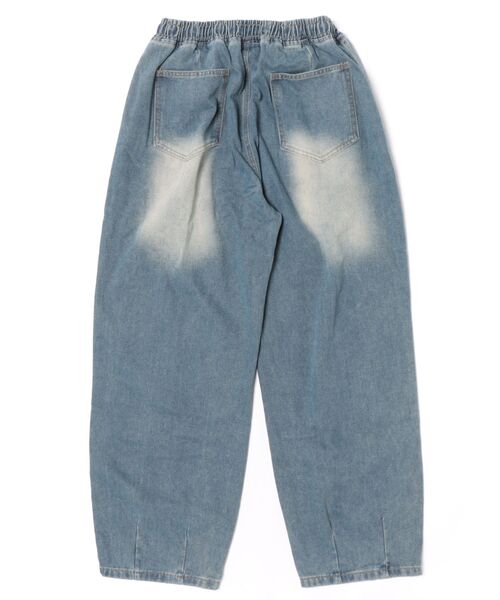 REBALANCE(リバランス)の「リラックスワイドデニム_ゴムウェスト(デニムパンツ・メンズ・A/B・X-LARGE/LARGE/MEDIUM)」の5枚目の写真