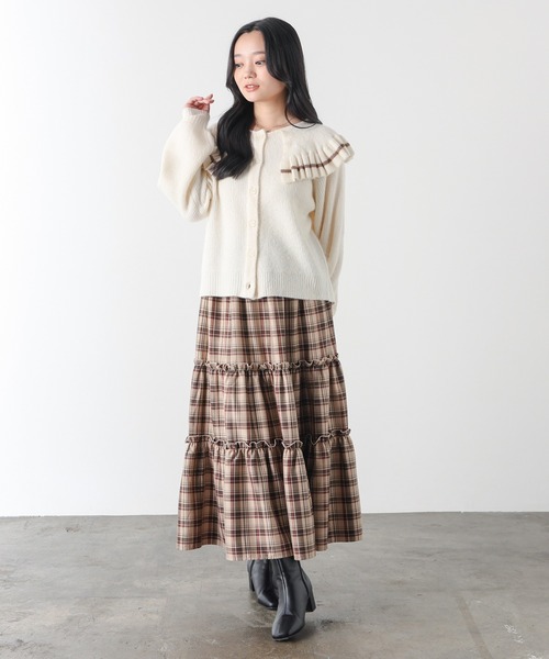Honeys(ハニーズ)の「ロングティアードスカート(スカート・レディース・ネイビー系1/イエロー系その他2/ベージュ系その他2・L/LL/M/S)」の7枚目の写真
