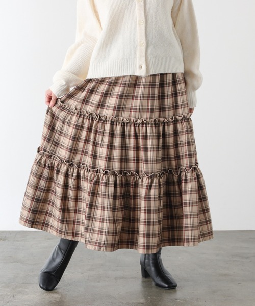 Honeys(ハニーズ)の「ロングティアードスカート(スカート・レディース・ネイビー系1/イエロー系その他2/ベージュ系その他2・L/LL/M/S)」の8枚目の写真