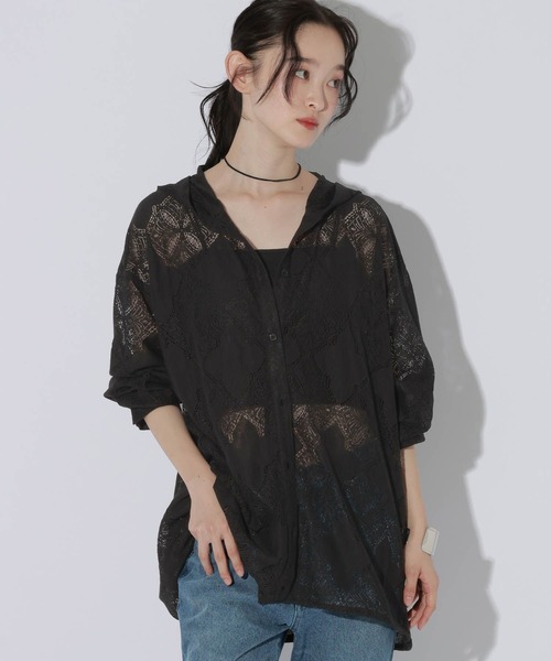 LAKOLE(ラコレ)の「ドロストレースフードシャツ / 1056695(シャツ/ブラウス・レディース・オフホワイト/ブラウン/ブラック・FREE)」の21枚目の写真