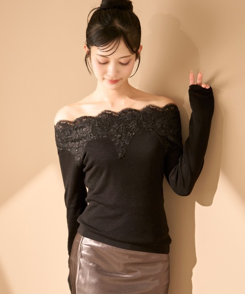 krahe（クレーエ）の「レース襟オフショルダーカットソー（Tシャツ/カットソー・レディース・キャメル/ブラック/モカ/ベージュ・FREE）」の2枚目の写真