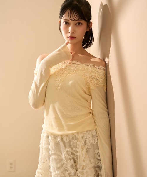 krahe（クレーエ）の「レース襟オフショルダーカットソー（Tシャツ/カットソー・レディース・キャメル/ブラック/モカ/ベージュ・FREE）」の9枚目の写真
