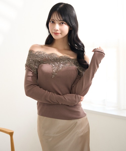krahe（クレーエ）の「レース襟オフショルダーカットソー（Tシャツ/カットソー・レディース・キャメル/ブラック/モカ/ベージュ・FREE）」の11枚目の写真