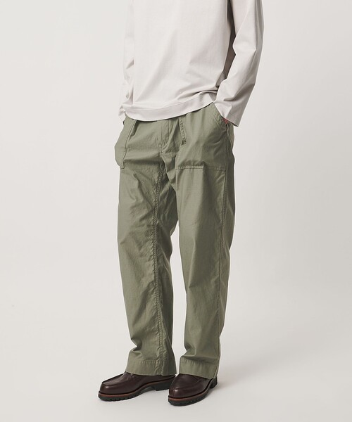 UNITED ARROWS（ユナイテッドアローズ）の「オーガニックコットン バックサテン ファティーグパンツ（その他パンツ・メンズ・オリーブ・L/XL/S/M）」の2枚目の写真