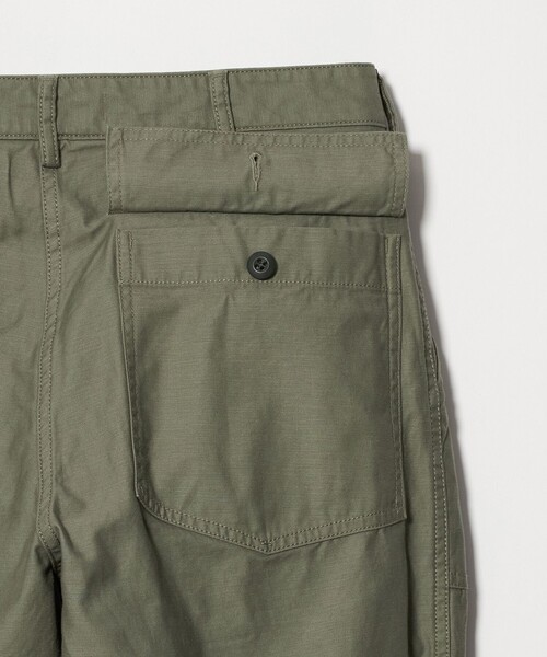 UNITED ARROWS（ユナイテッドアローズ）の「オーガニックコットン バックサテン ファティーグパンツ（その他パンツ・メンズ・オリーブ・L/XL/S/M）」の12枚目の写真