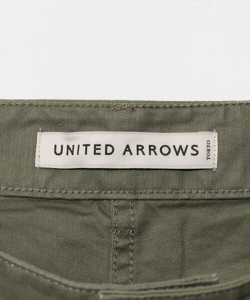 UNITED ARROWS（ユナイテッドアローズ）の「オーガニックコットン バックサテン ファティーグパンツ（その他パンツ・メンズ・オリーブ・L/XL/S/M）」の16枚目の写真
