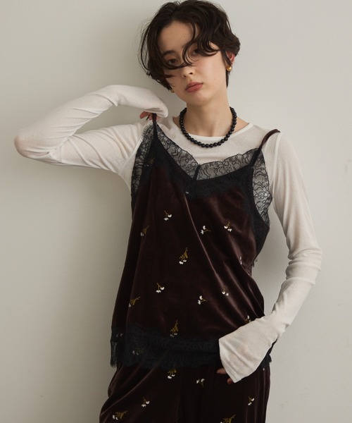 Trish（トリッシュ）の「ベロア花刺繍レースヘムキャミソール（キャミソール・レディース・ブラウン/ブラック・FREE）」の19枚目の写真