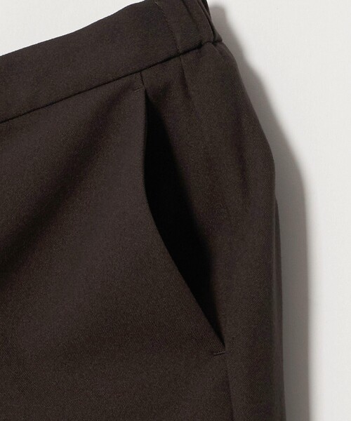 UNITED ARROWS(ユナイテッドアローズ)の「テックツイル ノープリーツ テーパードスラックス UA COZY ウォッシャブル ヨコストレッチ(スラックス・メンズ・ネイビー/モカ・M/S/L/XL)」の17枚目の写真