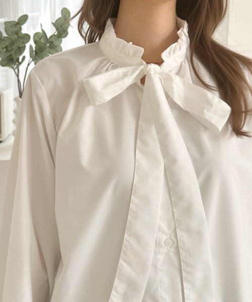 Eclat one（エクラワン）の「【オンオフ使える/1枚で華やか】上品クラシカル。ボウタイフリルネック長袖ブラウス（シャツ/ブラウス・レディース・ホワイト/ライトブルー/ブラック・FREE）」の16枚目の写真
