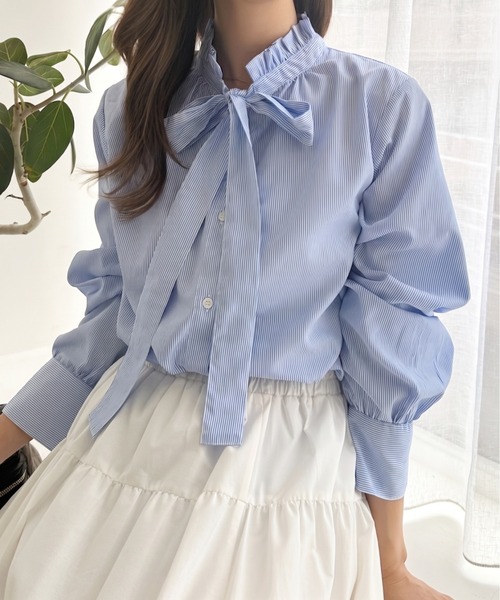Eclat one（エクラワン）の「【オンオフ使える/1枚で華やか】上品クラシカル。ボウタイフリルネック長袖ブラウス（シャツ/ブラウス・レディース・ホワイト/ライトブルー/ブラック・FREE）」の18枚目の写真