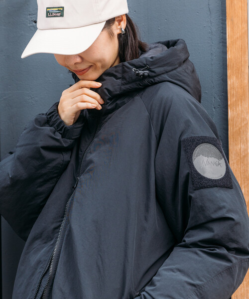 FREAK'S STORE(フリークスストア)の「NANGA × FREAK'S STORE/ナンガ 別注 HOODIE DOWN JACKET WOMEN’S/フーディ ダウンジャケット(ダウンジャケット/コート・レディース・ブラック/グレー/ブラウン・フリ-)」の7枚目の写真
