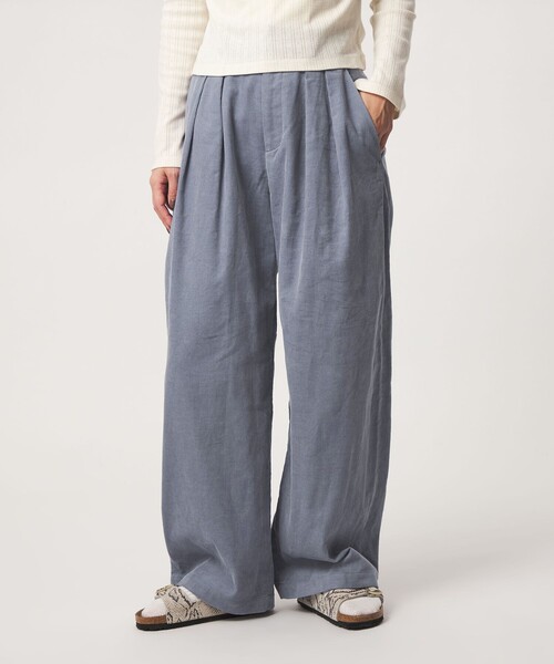 green label relaxing(グリーンレーベルリラクシング)の「【WEB限定】<at ease>コーデュロイ タック パンツ(その他パンツ・レディース・ナチュラル/ライトブルー/ダークグレー/ライトピンク・SHORT/38/36)」の3枚目の写真